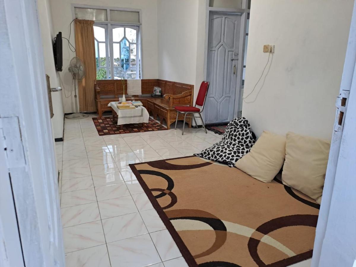 Indo Homestay 玛琅 外观 照片